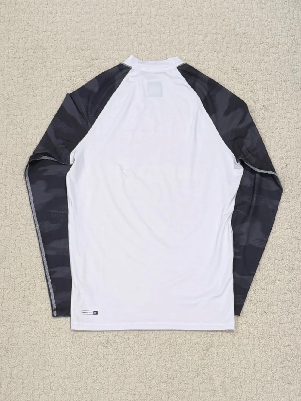 Men's Quiksilver Hawaii Long Sleeve Rash Guard Size Medium